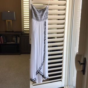 ❤️Nordstrom Maxi Summer Dress Easy Care.